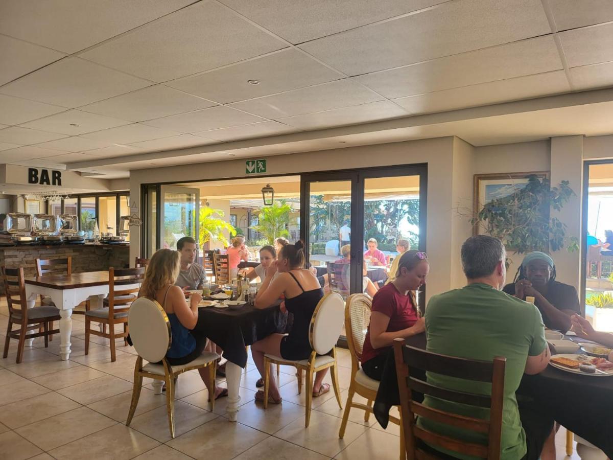 Relax Inn Ballito Buitenkant foto